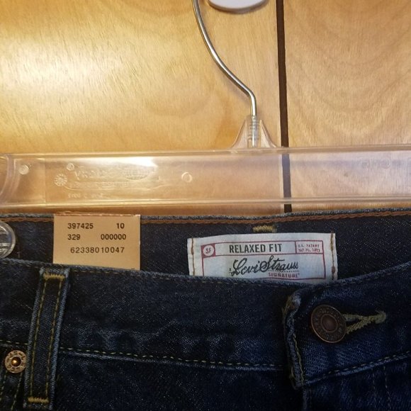 Levi Strauss Signature Jeans Misses sz 16 Short B3 - Picture 4 of 7